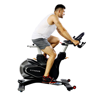 18kg Flywheel Εμπορικό περιστρεφόμενο ποδήλατο με αναδιπλούμενο σχεδιασμό και λειτουργία κατασκευής σώματος