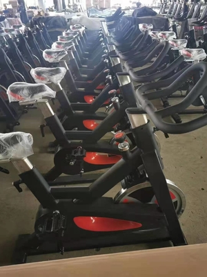 Εξοπλισμός γυμναστηρίου Flywheel 18kg για εμπορική καρδιοεκπαίδευση και ενίσχυση του σώματος