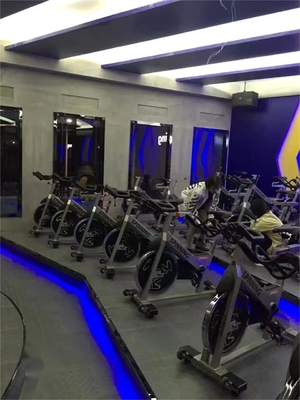 1250*520*1350mm Εμπορικά καρδιοεκπαιδευτικά περιστρεφόμενα ποδήλατα με ρυθμιζόμενο ύψος
