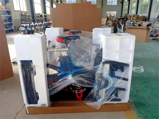 Σημαντικό βάρος 13/15KG Indoor Spinning Bike για εμπορική γυμναστική και καρδιακή προπόνηση