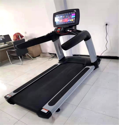 Εμπορική καρδιοεκπαίδευση Τρέιντμιλ Heavy Duty 3.0 HP Ηλεκτρικός κινητήρας με οθόνη LED