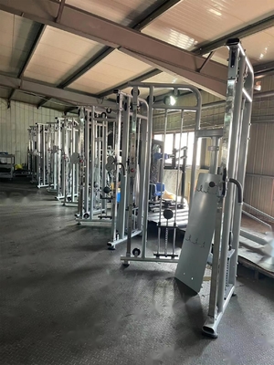 1300*2010*2110mm Cable Home Gym Χτίστε το στήθος σας πίσω πόδια και περισσότερα με αυτό το πολυλειτουργικό εκπαιδευτικό