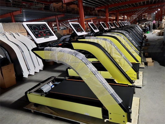 Εμπορικό εξοπλισμό γυμναστηρίου Q235 LCD Touch Screen Treadmill για την οικιακή προπόνηση δύναμης