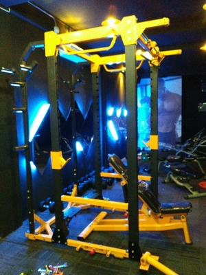 Εφοδιασμός για γυμναστήριο Befreeman 2020*1660*2310 mm Squat Rack για άσκηση πολλαπλών λειτουργιών