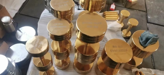 Εύκολη προπόνηση δύναμης Χρυσή χρωμική πλάκα χυτοσίδηρο μπαρμπέλα με πλάκες βάρους