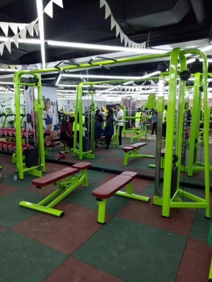Μεσαίο φορτωτή εξοπλισμός γυμναστηρίου Ρυθμίσιμη τροχαλία πίσω άσκηση Squat Rack Cable Crossover Machine