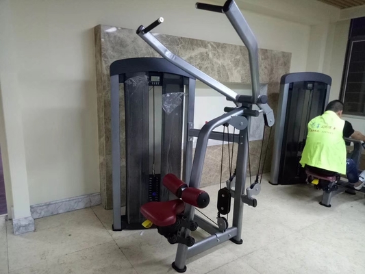 1600*1500*2000mm Dezhou Pin Loaded Gym Fitness Equipment Pulldown Machine με χάλυβα